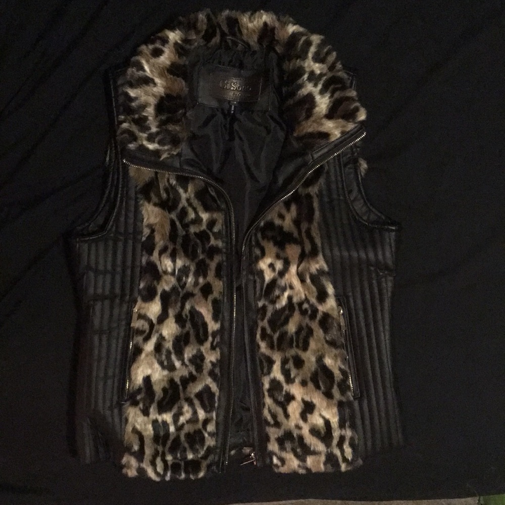 Fun furry leopard print vest